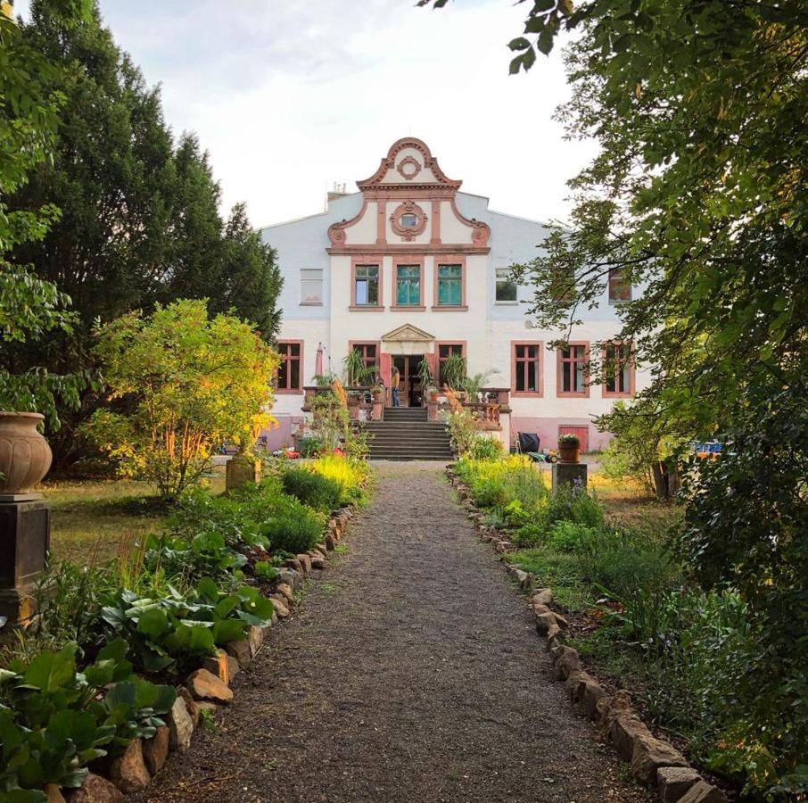Herrenhaus Schmoelen Gbr Bennewitz Εξωτερικό φωτογραφία